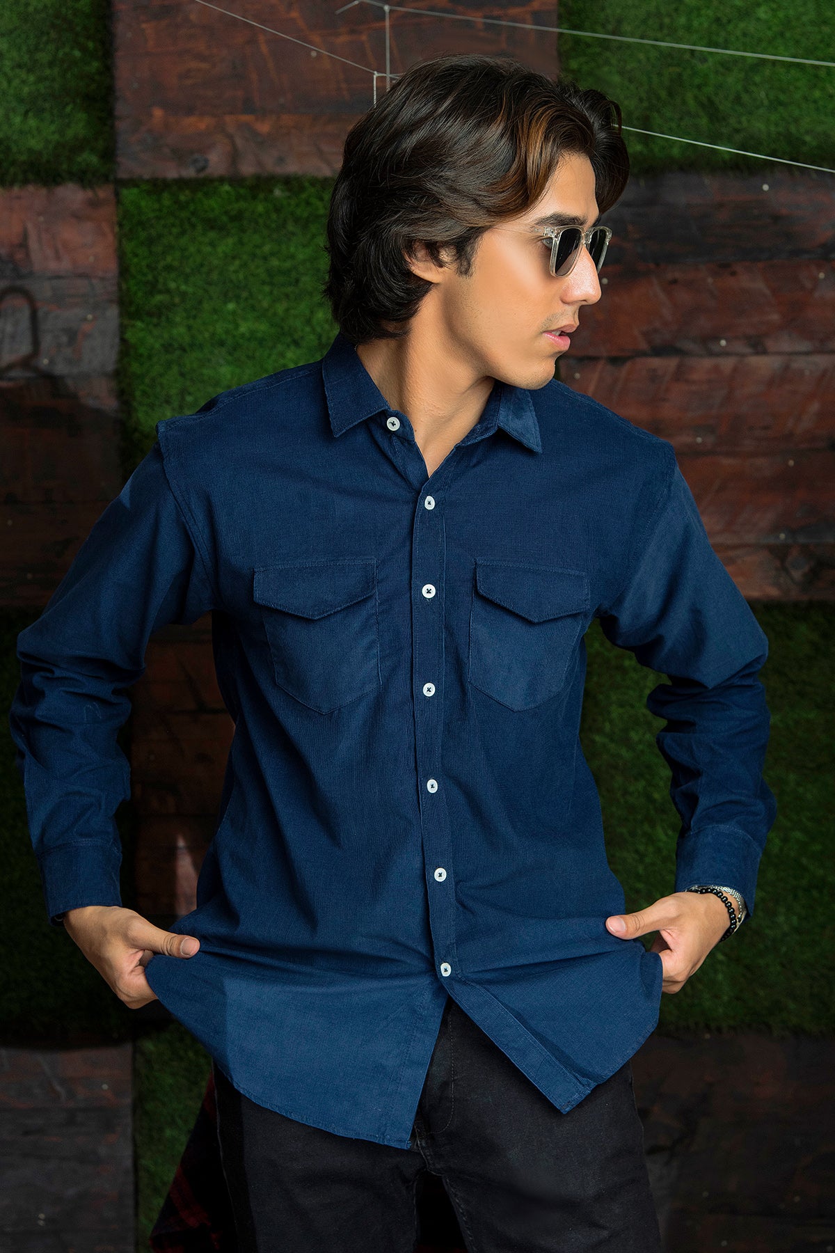 Flannel in Courdory Solid Navy